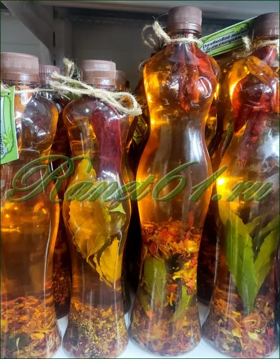 Масло с приправами девушка БОЛЬШАЯ (0,75л)